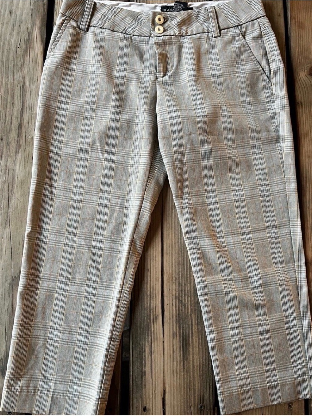 Rampage Plaid Capri Slacks Size 0